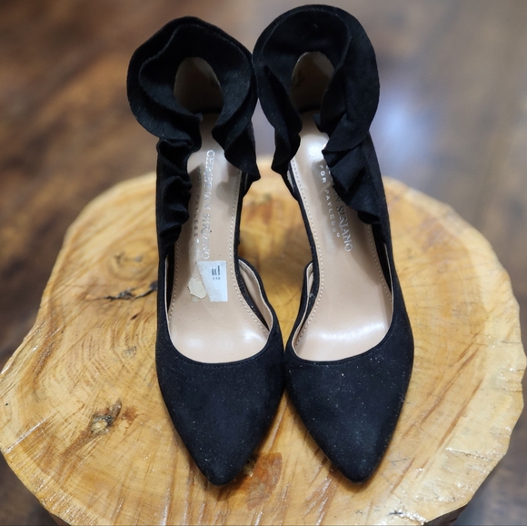 Heel 👠 - Picture 2 of 3